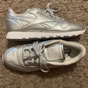 Reebok Face Stockholm, silver, size 8 1/2, in perfect shape.